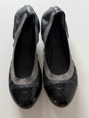 Tory Burch Black Women’s Ballet Flats with Striped Trim Size 6.5